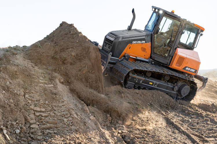 Dózer Develon DD130