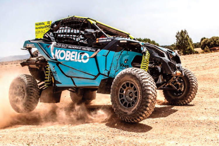 Kobelco a la carrera