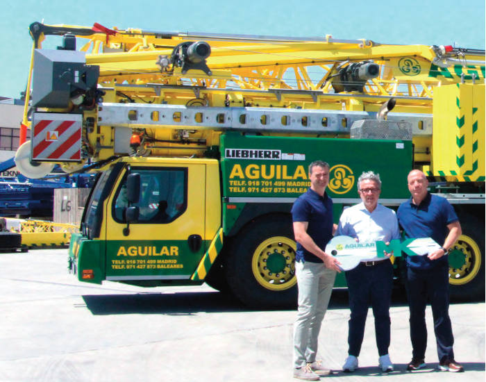 Grúas Aguilar apuesta por la grúa móvil Liebherr MK 140-5.1