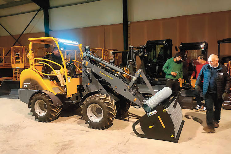 Cargadora artículada hidrostática Eurotrac