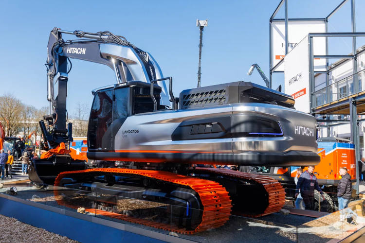 Hitachi Landcros One