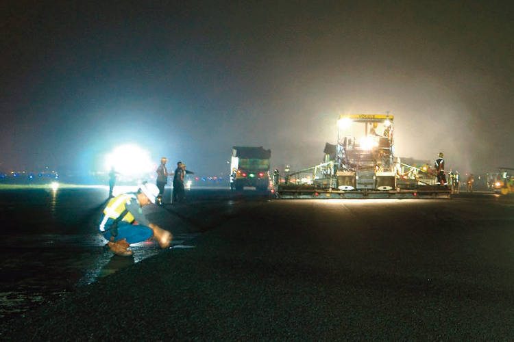 Vögele en el aeropuerto de Yakarta