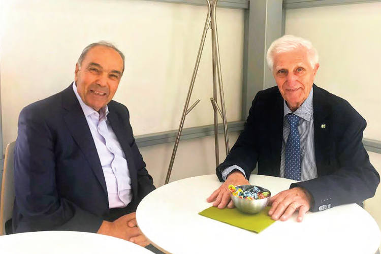 Hasán Bozkurt, presidente de Hidromek, y Amilcare Merlo, presidente de Merlo, en la feria Bauma de 2016