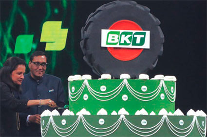 Arvind Poddar y su esposa