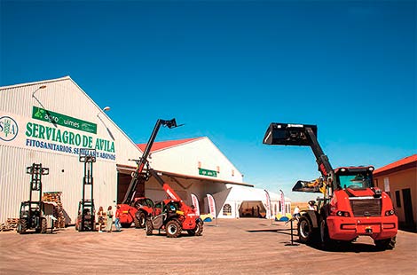 Maquinaria Calderón - Manitou