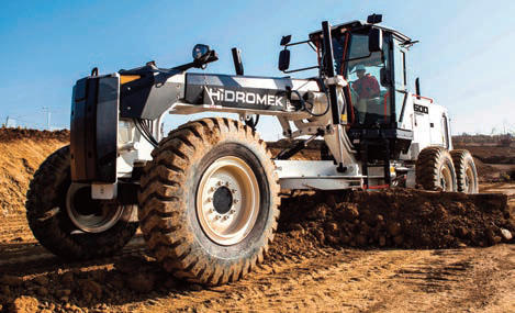 Motoniveladora HMK600MG