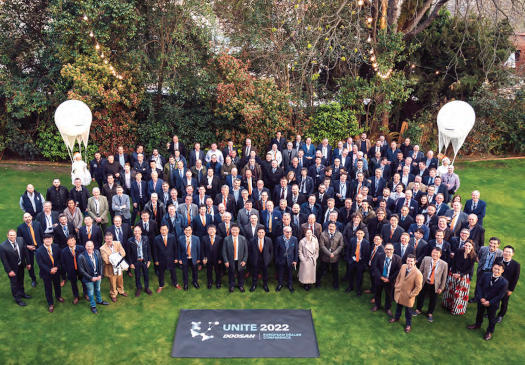 Doosan celebra su conferencia europea de distribuidores 2022