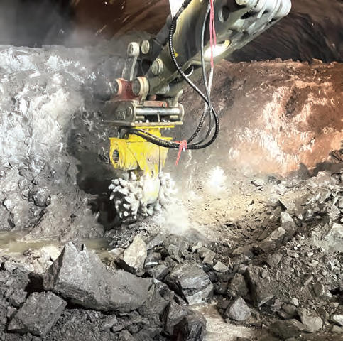 Fresadora Epiroc VC 2000