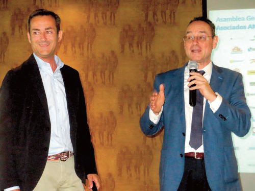 Jorge Cuartero, director gerente de Anmopyc y Pedro Baños