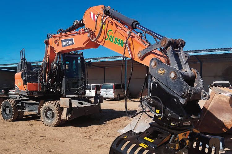 Excavadora Develon de Alsan