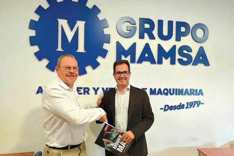 Firma del acuerdo entre Sany Iberia y Grupo Mamsa