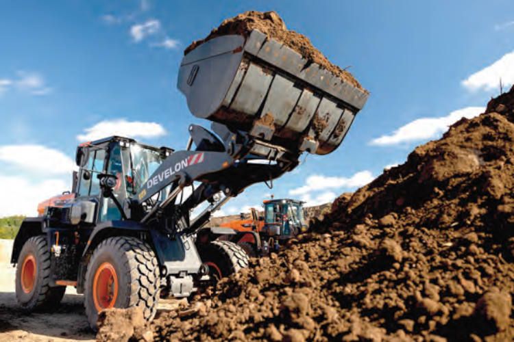 Cargadoras Develon DL-7