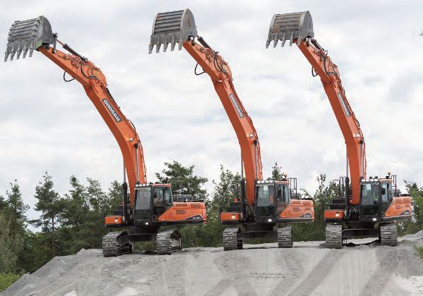 Excavadora Doosan DX380LC-7 Fase V