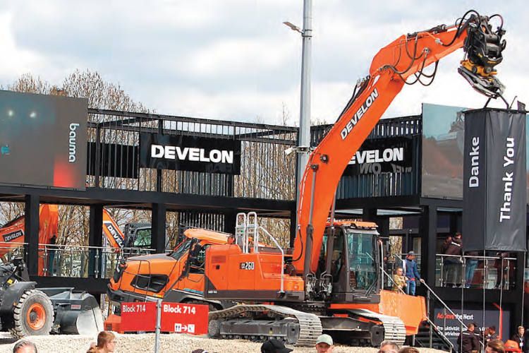 Develon en Bauma 2025