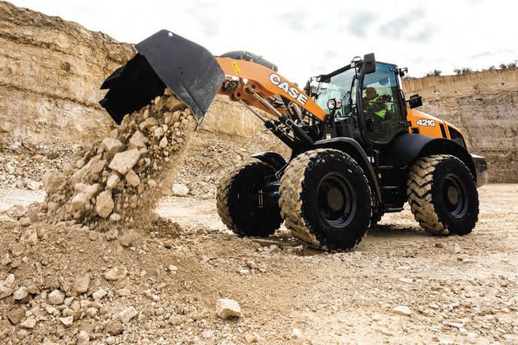 Cargadora de ruedas Case 421G.