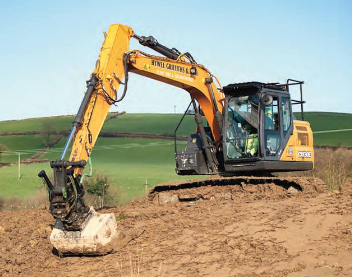 Excavadora Case CX130E