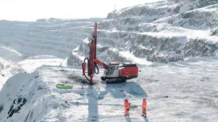 Sandvik presenta Top Hammer XL, martillo en cabeza