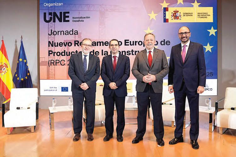 UNE y el Ministerio de Industria presentan el nuevo «Reglamento Europeo de Productos de Construcción»